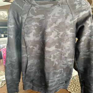 Lululemon black camo swear shirt.  Good condition.
